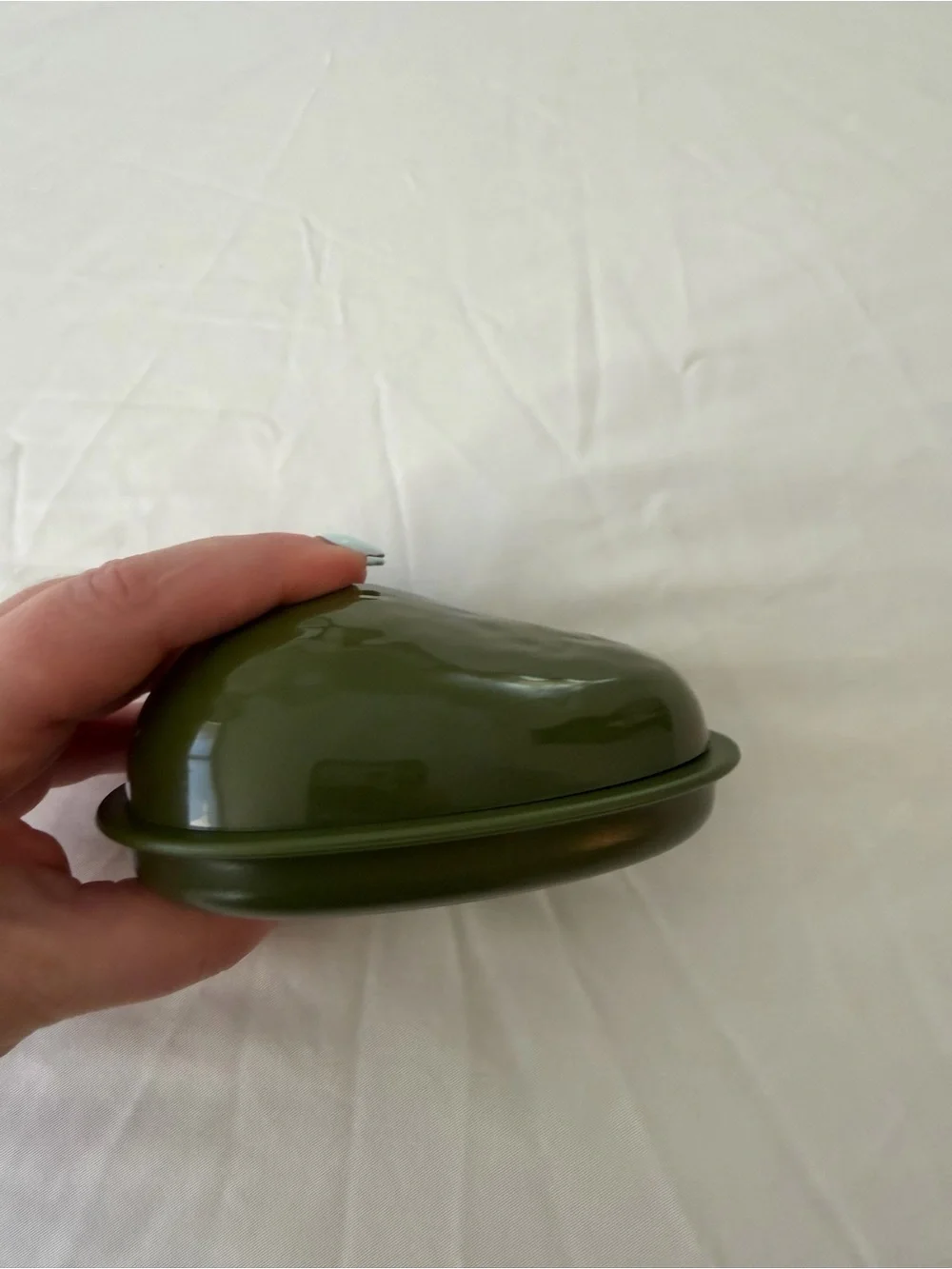 Joie Olive Green Avocado Storage Container